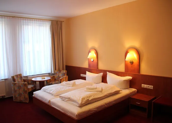 Thueringer Hof Otel 3*